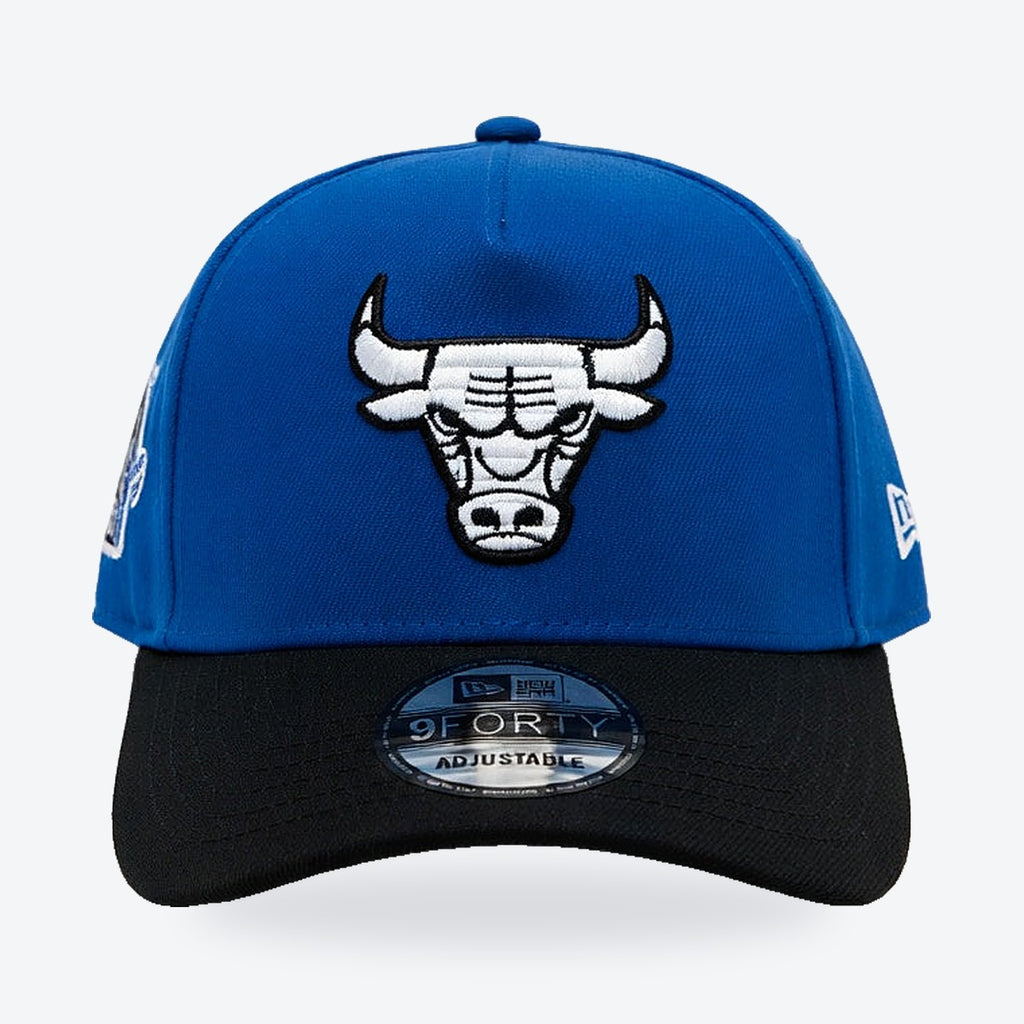 Gorra Bulls New Era Ajustable – azul y negra, vista de frente