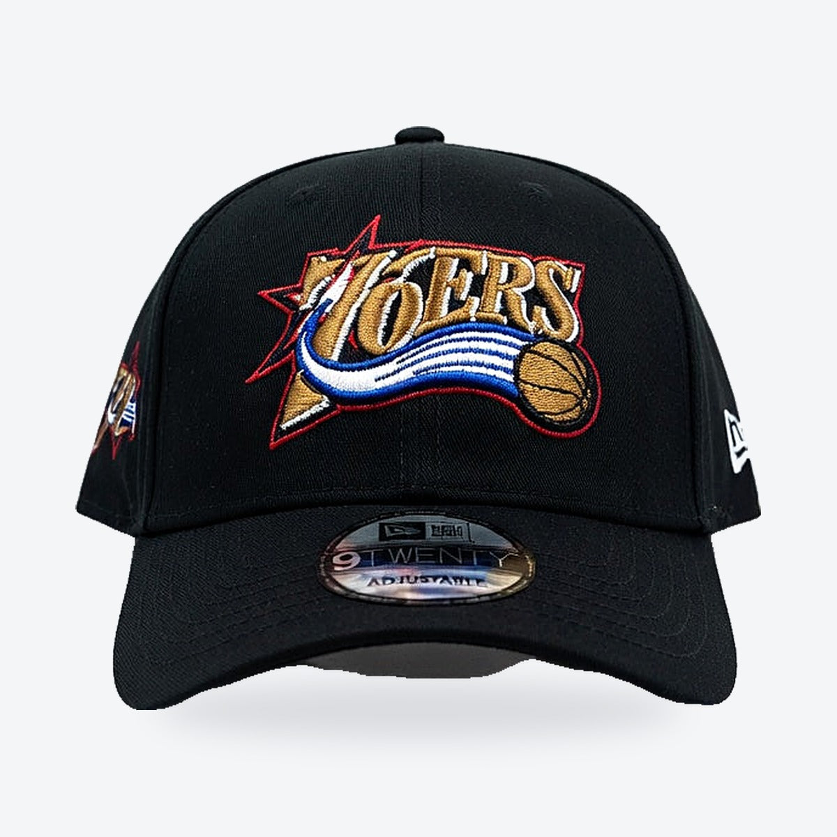 Gorra Sixers New Era Ajustable – negra, vista de frente