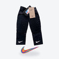 Rodilleras Nike Kid NBA – negras, par con su empaque